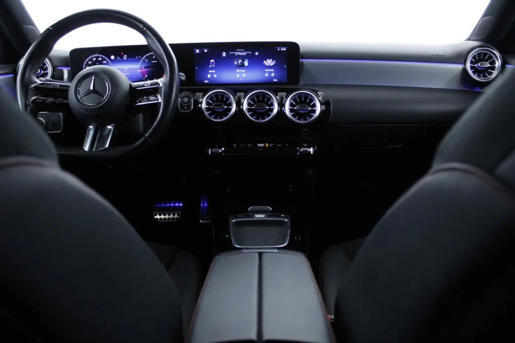 Mercedes-Benz Classe A - 180
