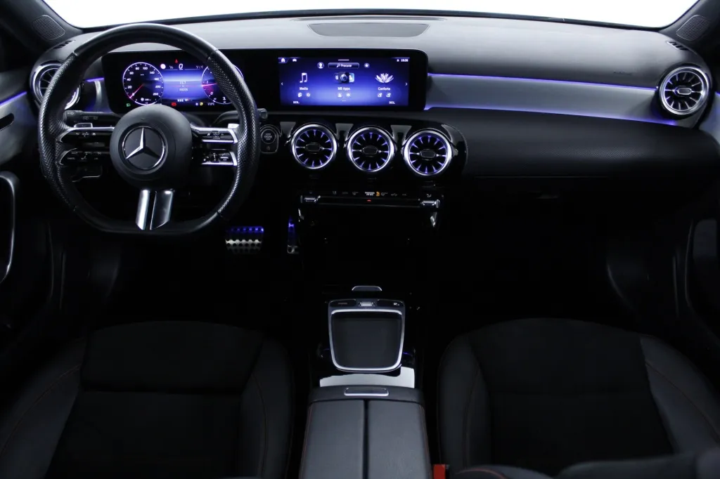 Mercedes-Benz Classe A - 180