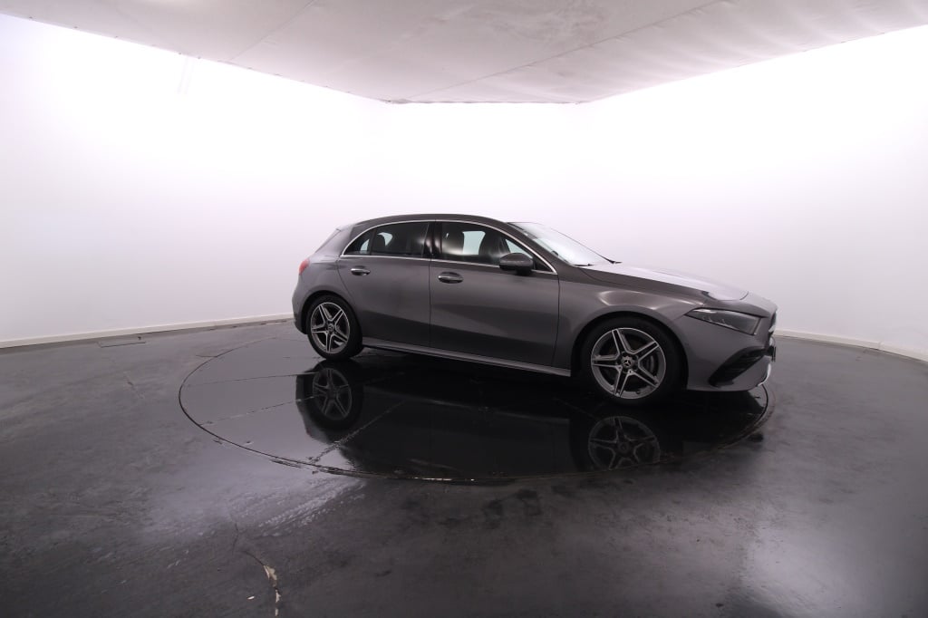 Mercedes-Benz Classe A - 180