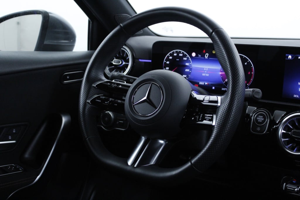 Mercedes-Benz Classe A - 180