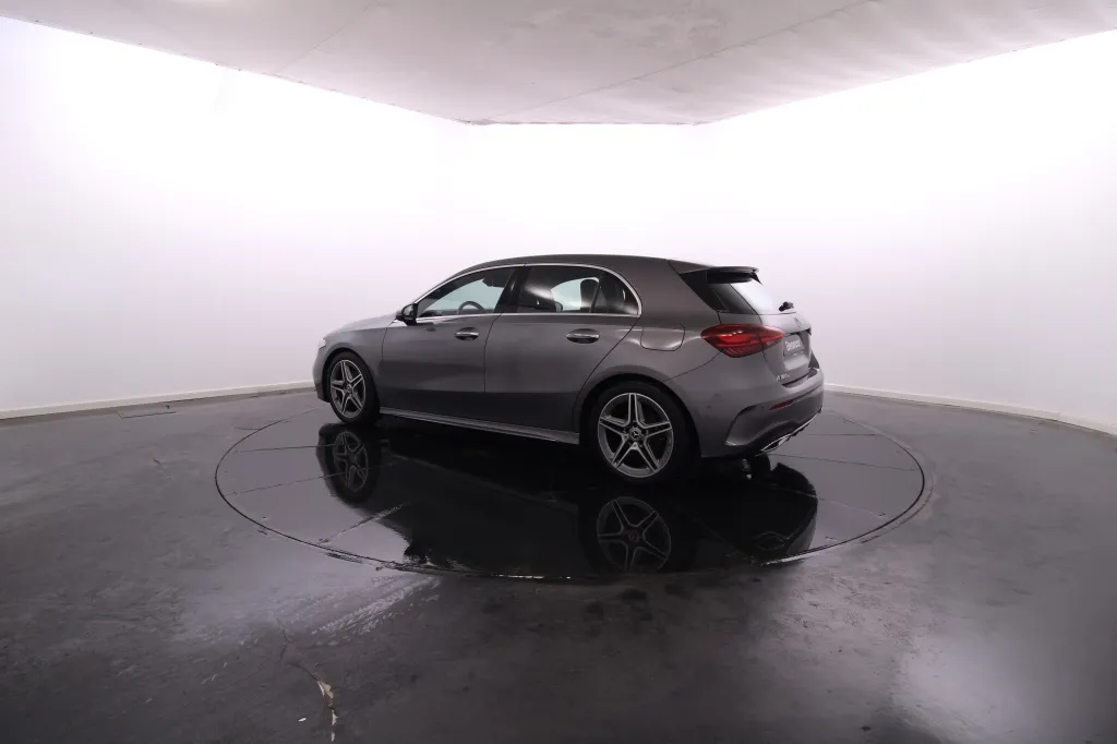 Mercedes-Benz Classe A - 180