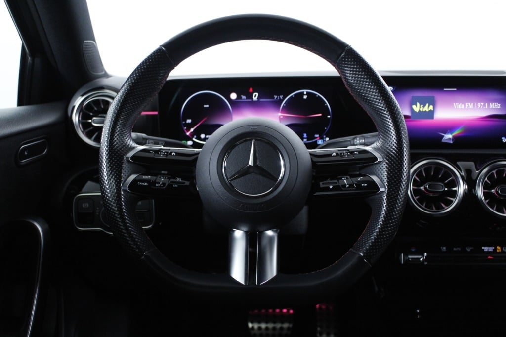 Mercedes-Benz Classe A - 180