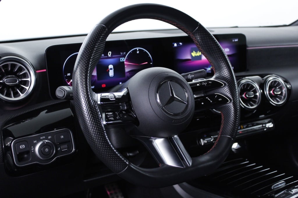 Mercedes-Benz Classe A - 180