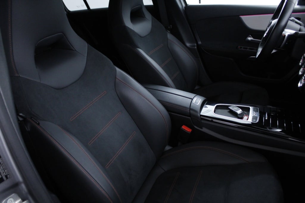 Mercedes-Benz Classe A - 180