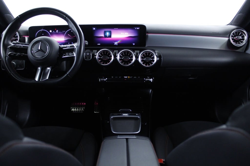 Mercedes-Benz Classe A - 180