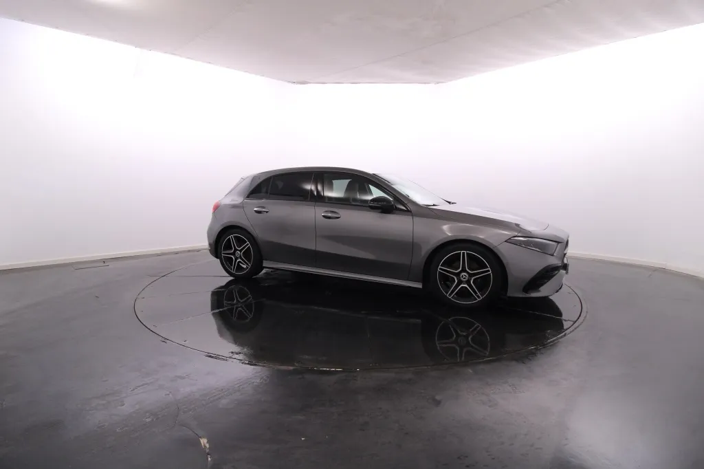 Mercedes-Benz Classe A - 180