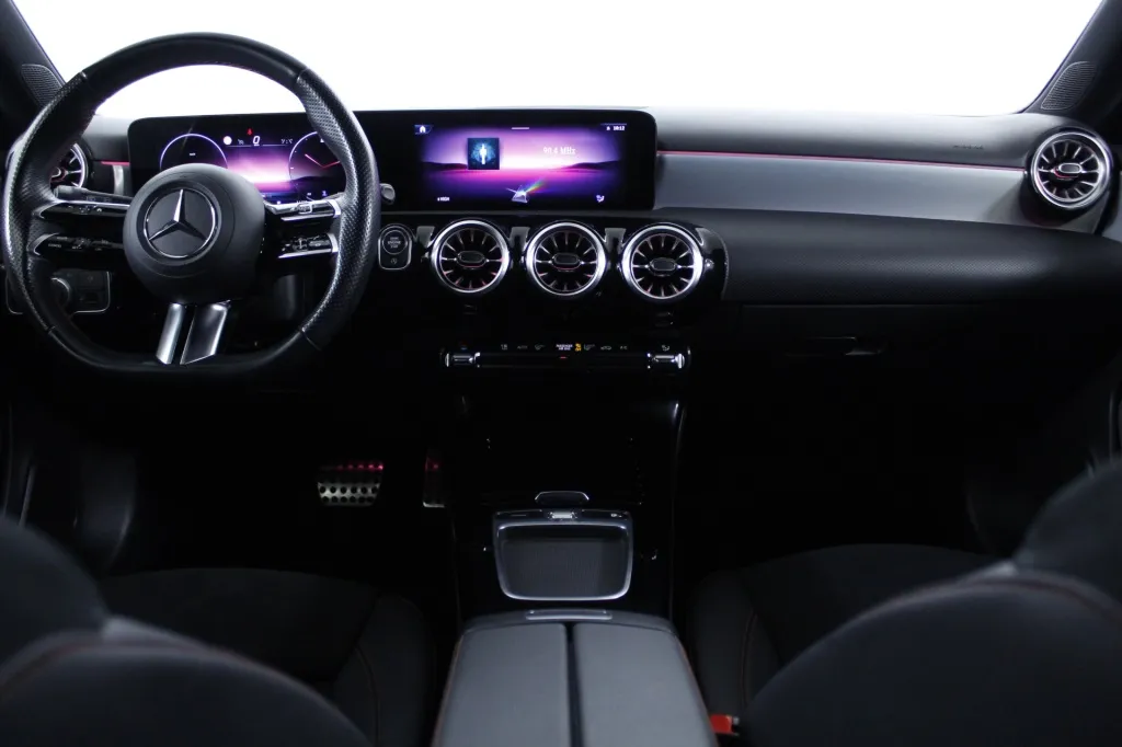 Mercedes-Benz Classe A - 180