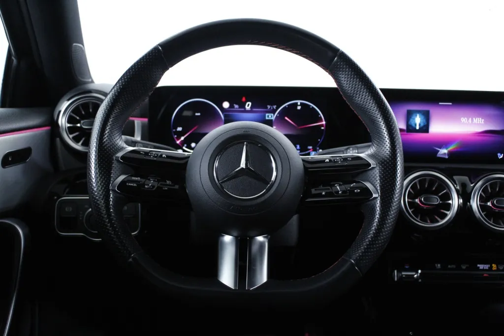 Mercedes-Benz Classe A - 180