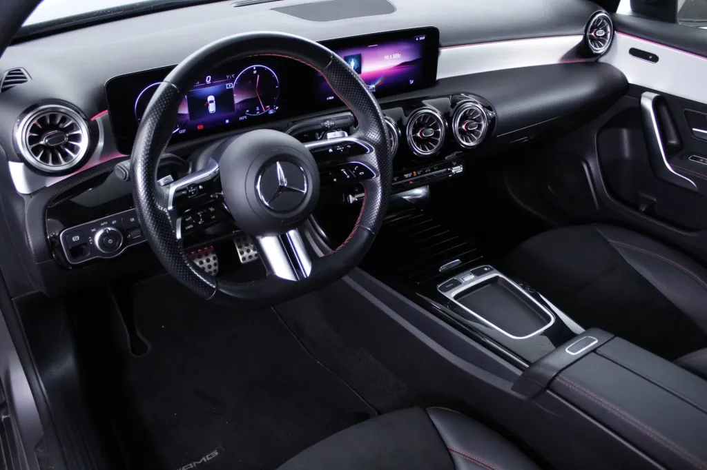 Mercedes-Benz Classe A - 180