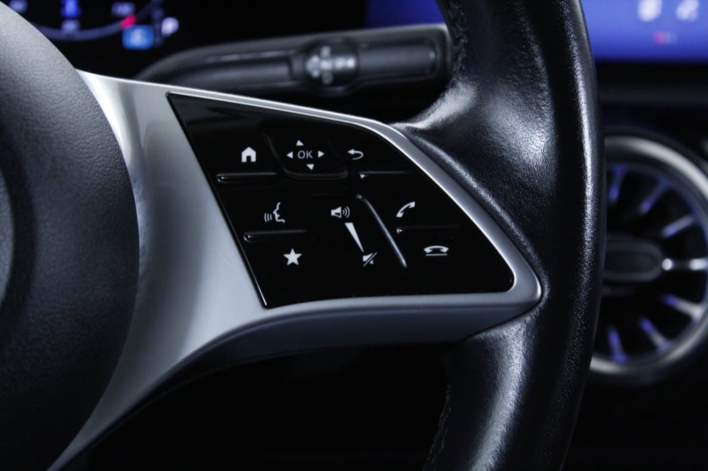 Mercedes-Benz Classe CLA - 180