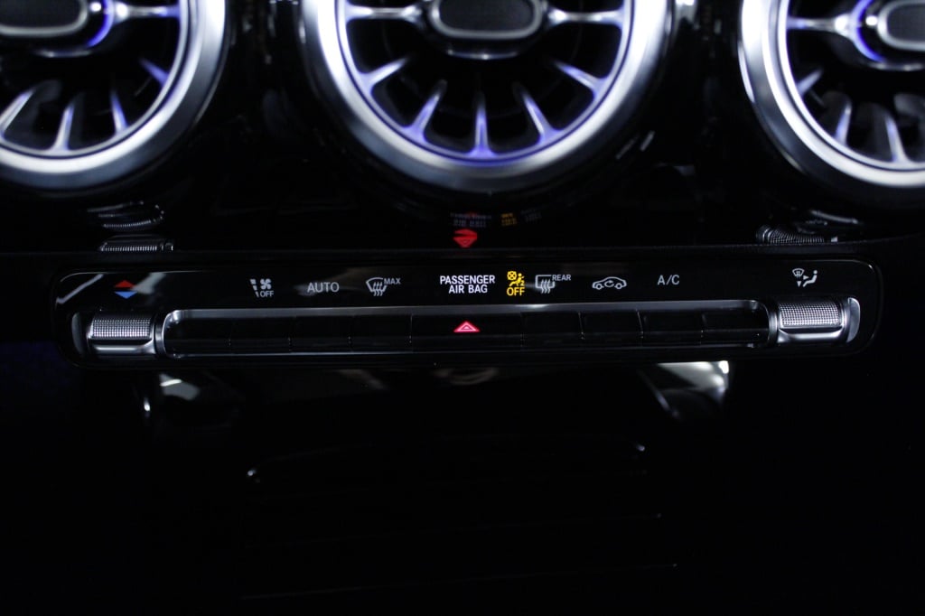 Mercedes-Benz Classe CLA - 180