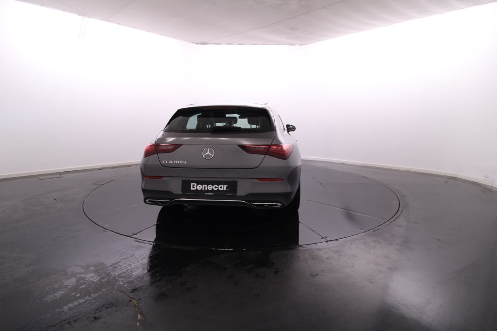 Mercedes-Benz Classe CLA - 180