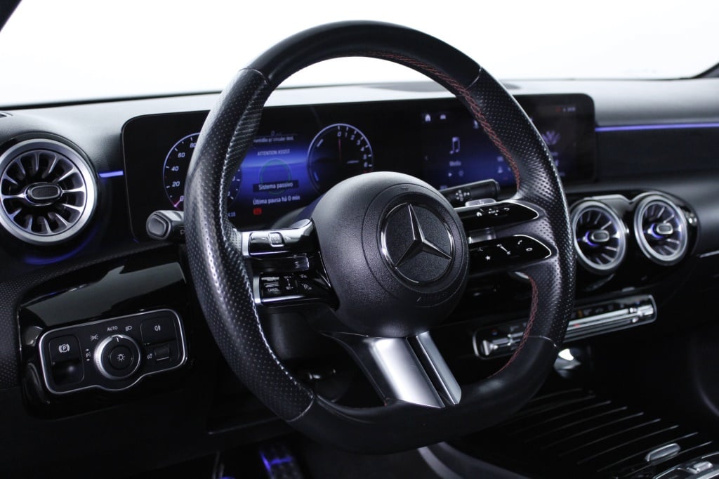 Mercedes-Benz Classe A - 250