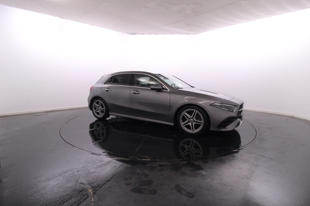 Mercedes-Benz Classe A - 180