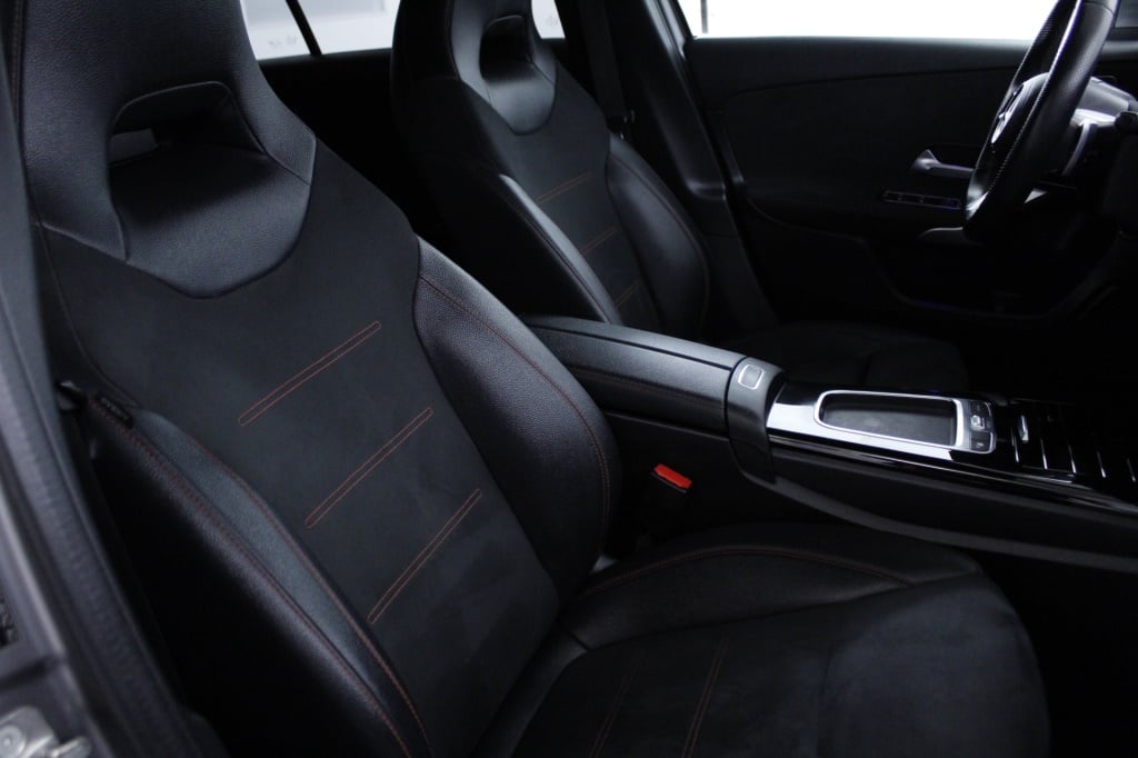 Mercedes-Benz Classe A - 180