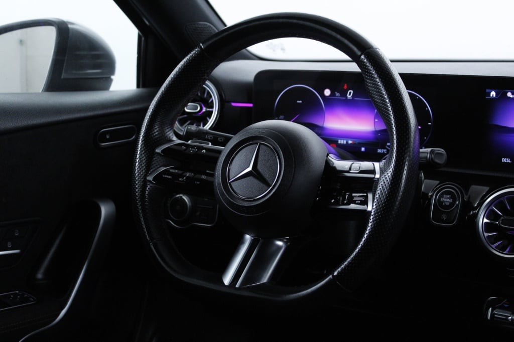 Mercedes-Benz Classe A - 180