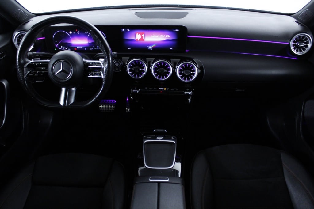 Mercedes-Benz Classe A - 180