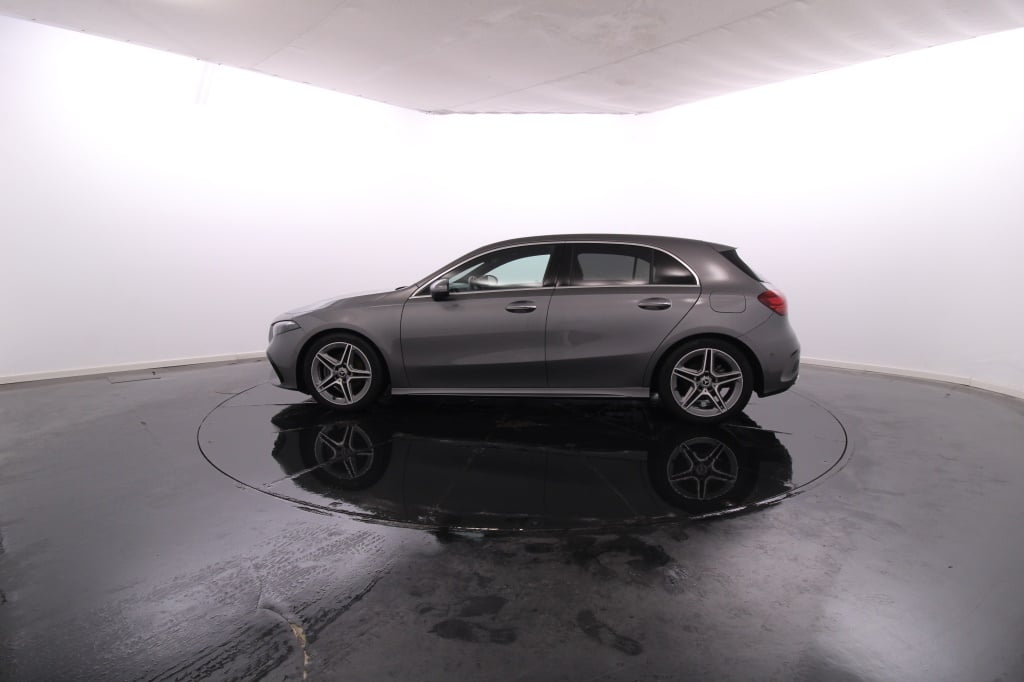 Mercedes-Benz Classe A - 180