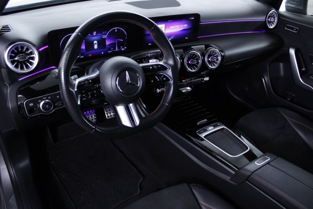 Mercedes-Benz Classe A - 180