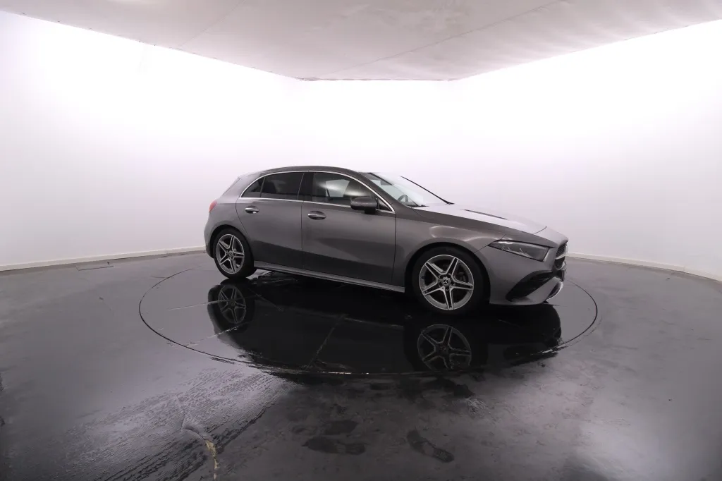 Mercedes-Benz Classe A - 180