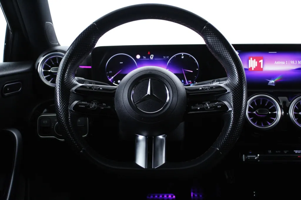 Mercedes-Benz Classe A - 180