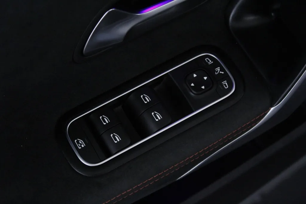 Mercedes-Benz Classe A - 180