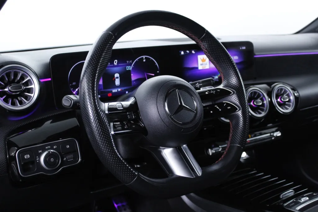 Mercedes-Benz Classe A - 180