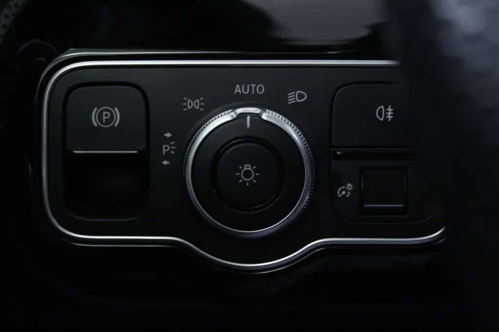Mercedes-Benz Classe A - 180