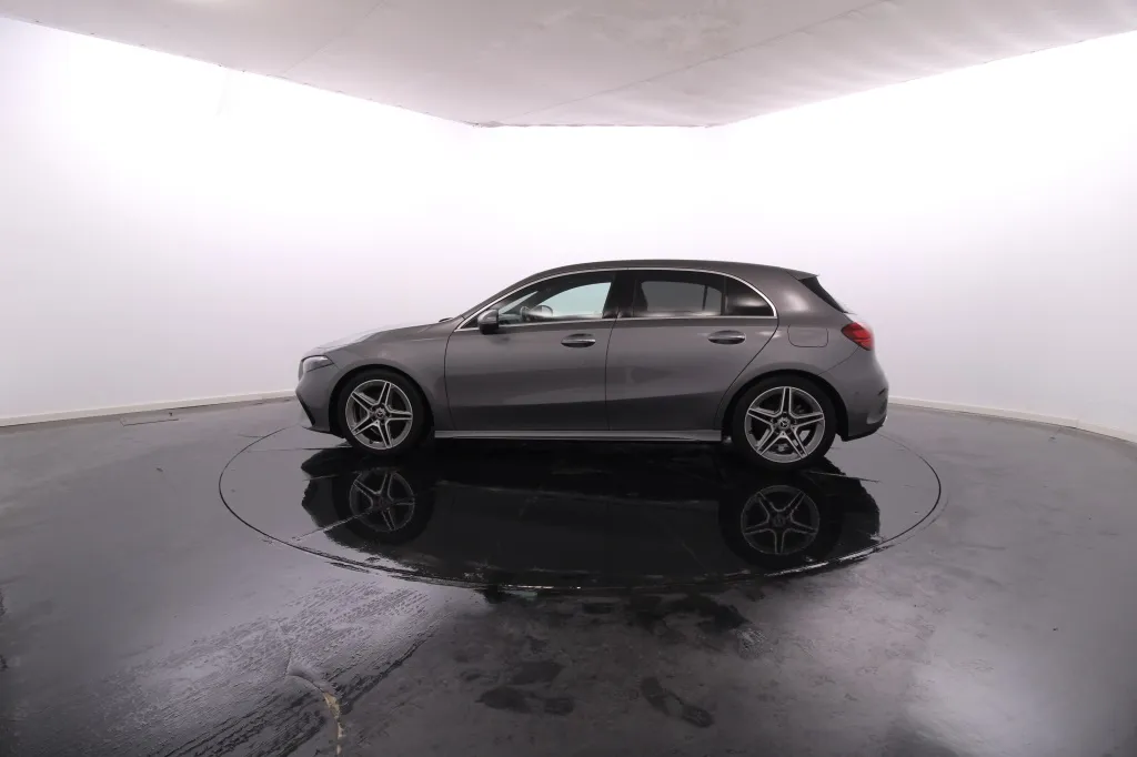 Mercedes-Benz Classe A - 180