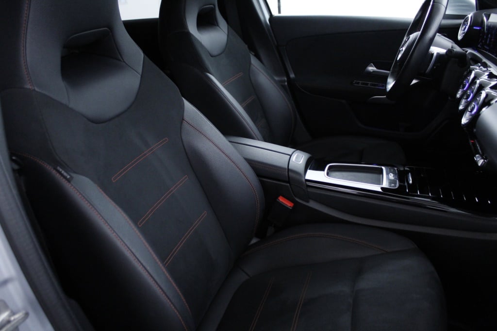 Mercedes-Benz Classe A - 180