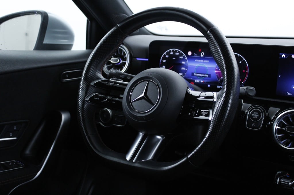 Mercedes-Benz Classe A - 180