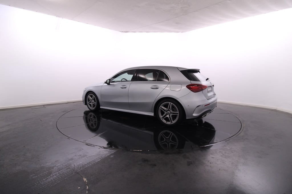 Mercedes-Benz Classe A - 180