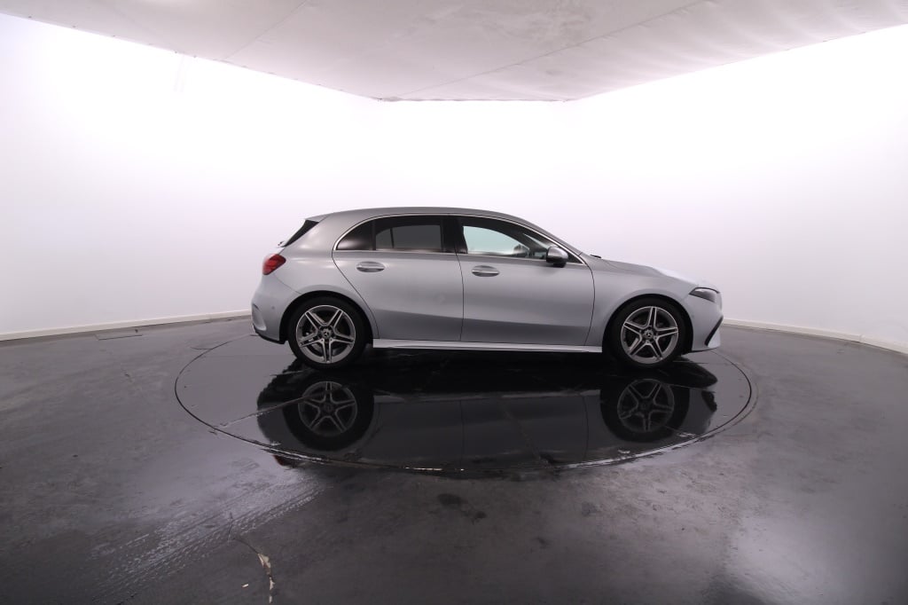 Mercedes-Benz Classe A - 180