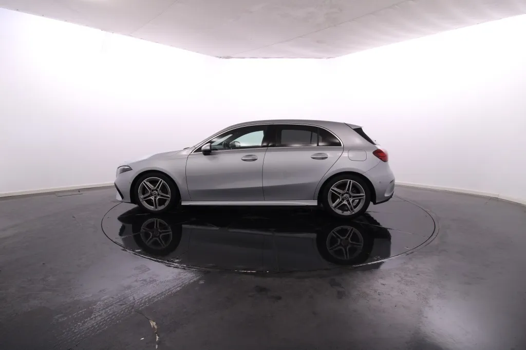 Mercedes-Benz Classe A - 180