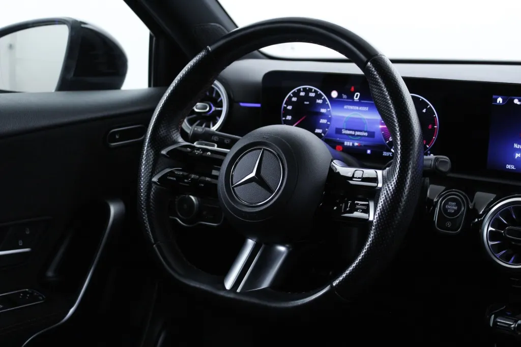 Mercedes-Benz Classe A - 180