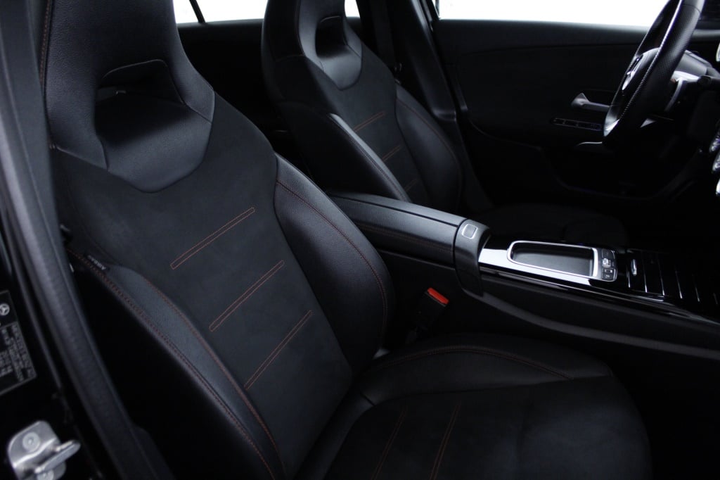 Mercedes-Benz Classe A - 180