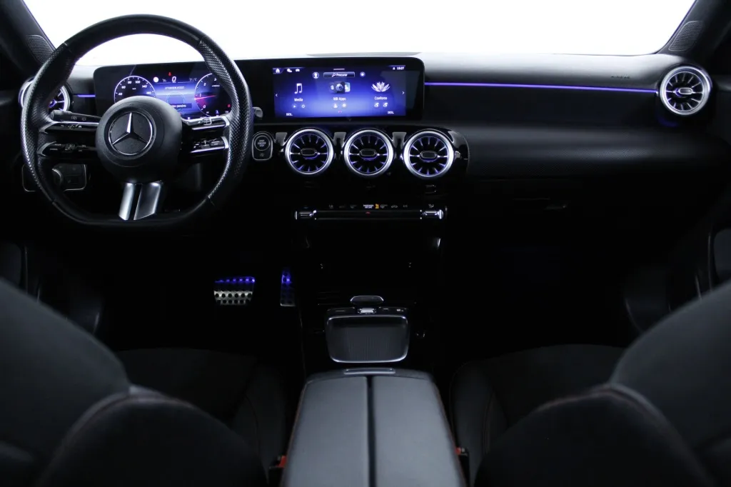 Mercedes-Benz Classe A - 180