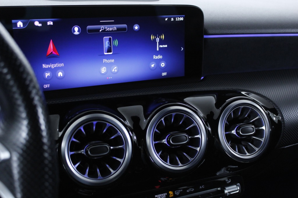 Mercedes-Benz Classe A - 180