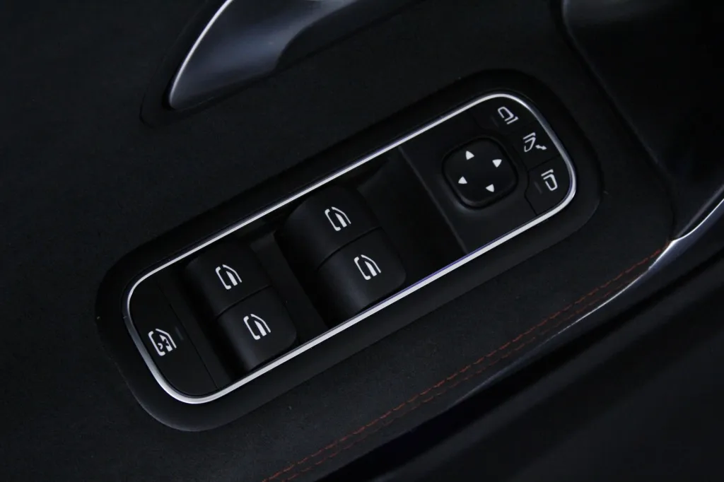 Mercedes-Benz Classe A - 180