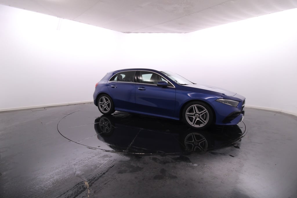 Mercedes-Benz Classe A - 180