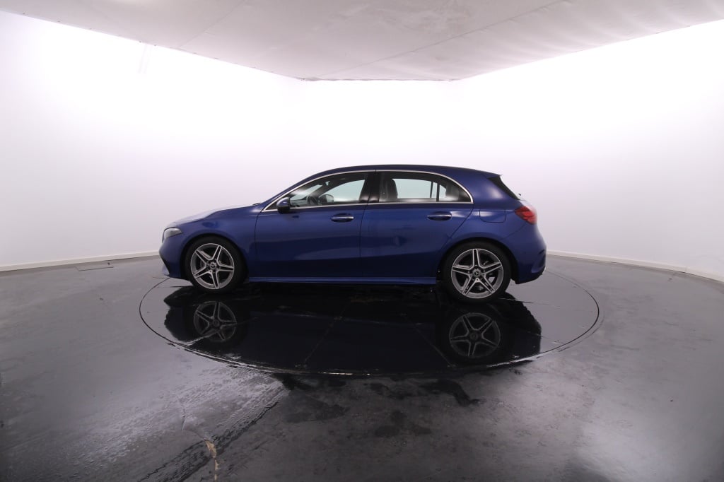 Mercedes-Benz Classe A - 180