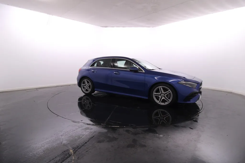 Mercedes-Benz Classe A - 180