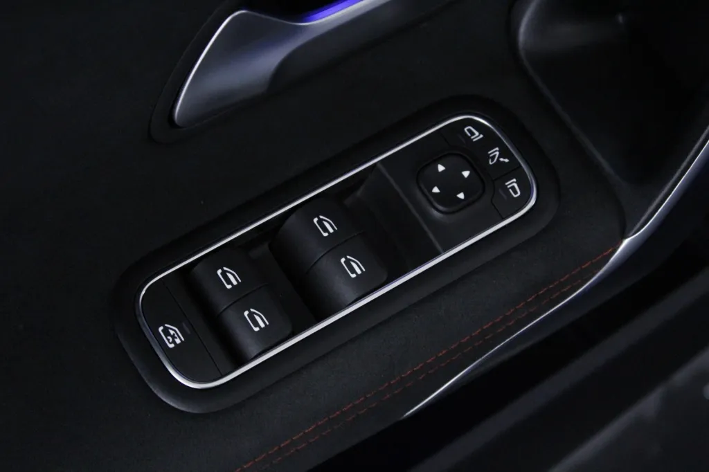 Mercedes-Benz Classe A - 180