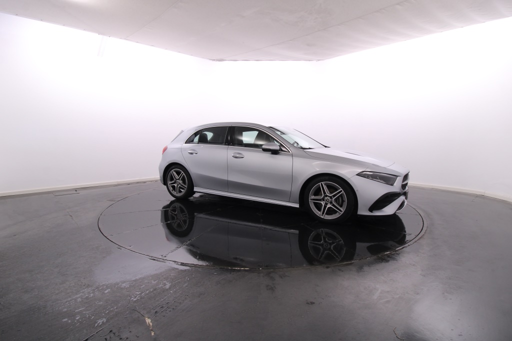 Mercedes-Benz Classe A - 180