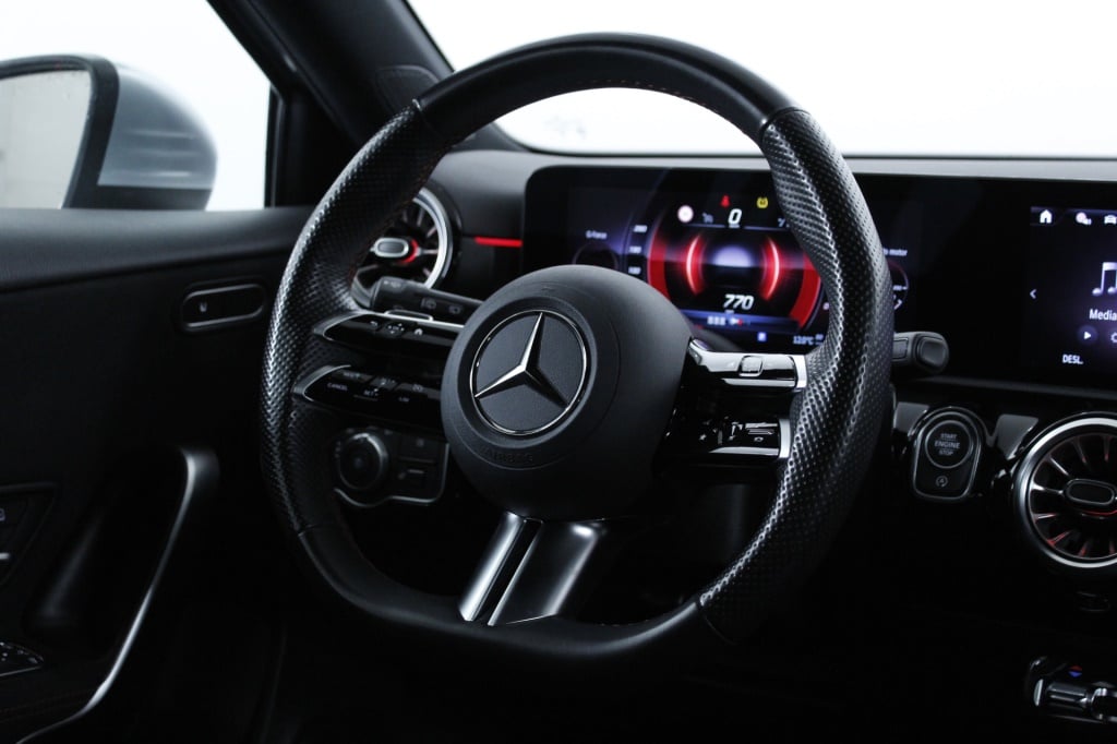 Mercedes-Benz Classe A - 180