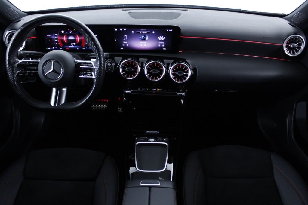 Mercedes-Benz Classe A - 180