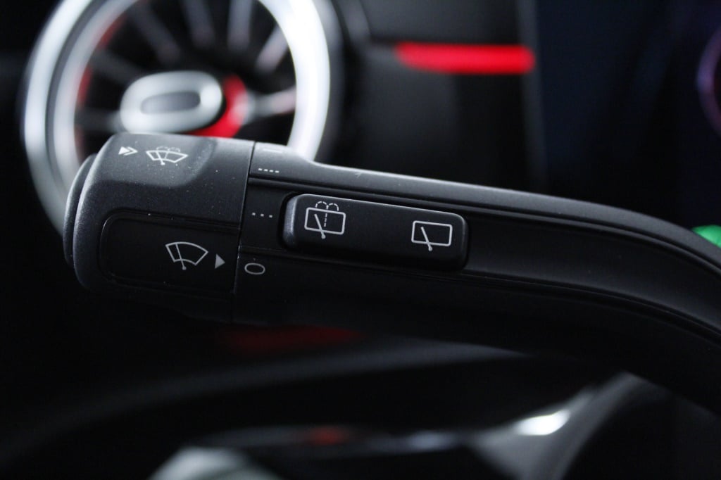 Mercedes-Benz Classe A - 180