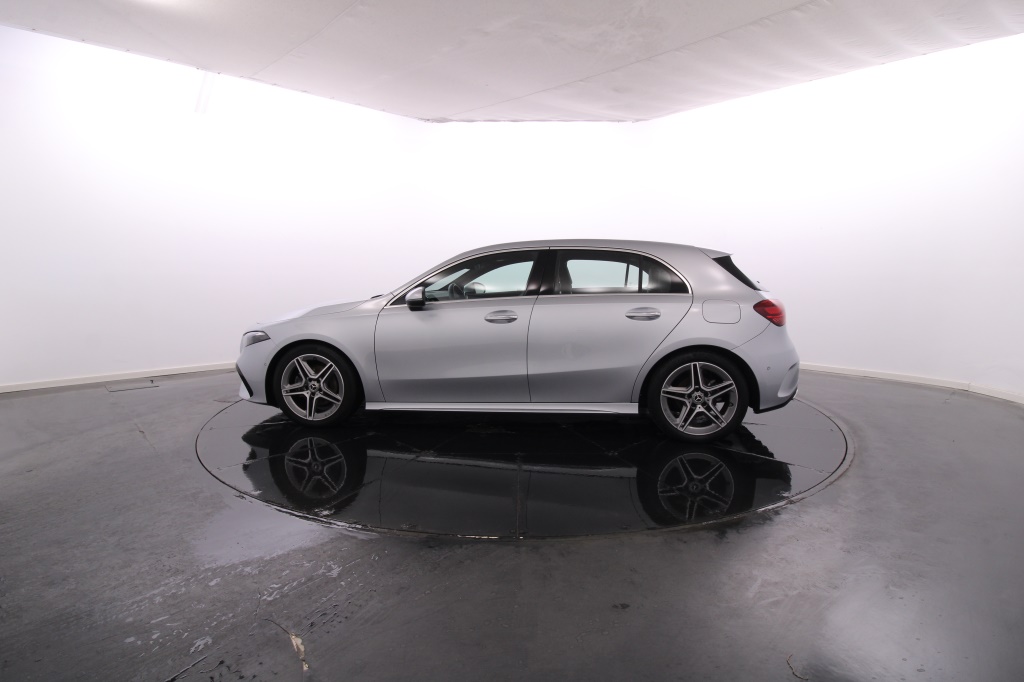 Mercedes-Benz Classe A - 180