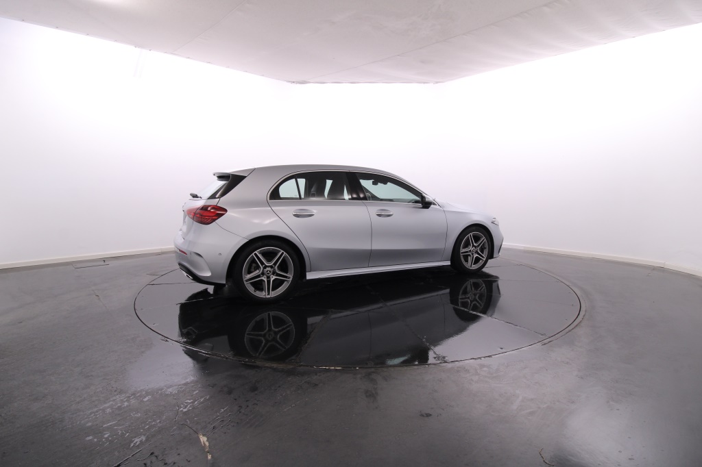 Mercedes-Benz Classe A - 180