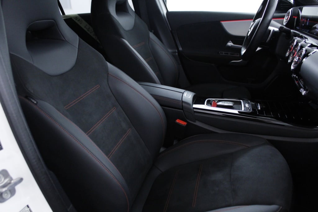 Mercedes-Benz Classe A - 180